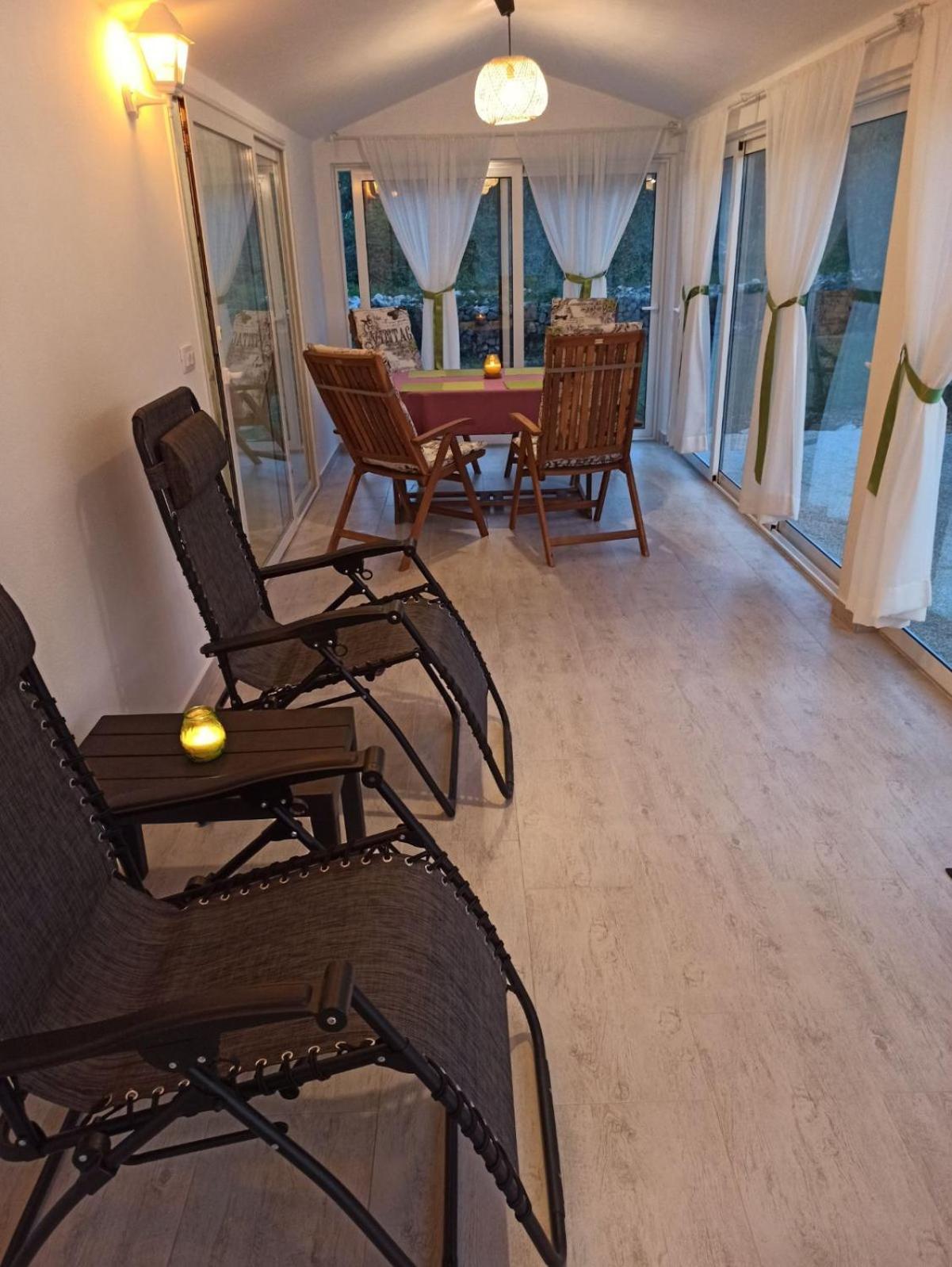 Holiday House Vela Vrta Sveti Ivan Dobrinjski Экстерьер фото